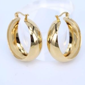 NEW 18k gold plated hoop earrings